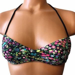 Details about New Victoria's Secret PINK Black Sequined Flounce High Neck Halter Bikini Top S Details about New Victoria's Secret PINK Black Sequined Flounce High Neck Halter Bikini Top S